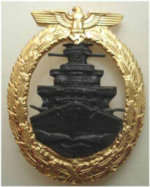 Kriegsmarine High Seas Fleet War Badge (Flotten-Kriegsabzeichen) from Hessen Antique