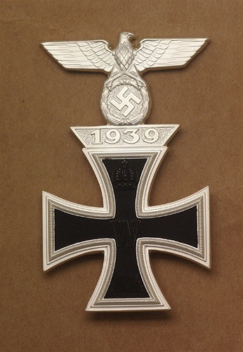 German - WWII German Militaria - Awards and Decorations - Iron