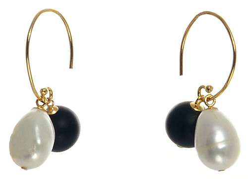 Dolomiti Earrings - Pearl Earrings, Gold plate over Sterling Silver “C” shaped hoop earrings with interchangeable 10mm matte onyx beads and 10-11mm high lustre potato pearls. Dolomiti Earrings - Pearl Earrings, Gold plate over Sterling Silver “C” shaped hoop earrings with interchangeable 10mm matte onyx beads and 10-11mm high lustre potato pearls.