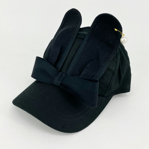 Pearl Bunny Cap - Black