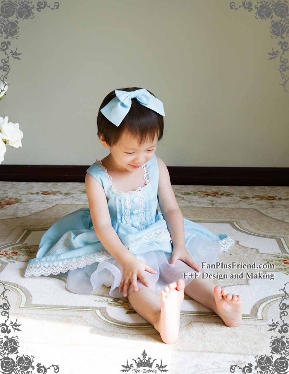 Bunny Alice Lolita Parent Child Clothes 4pcs Dress and