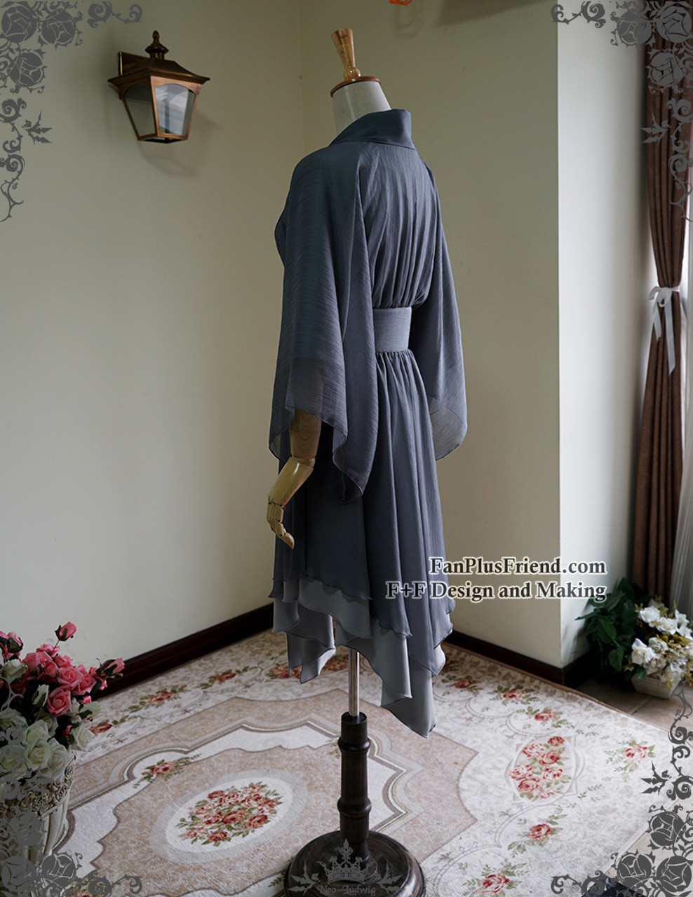 SALE: Vintage/Lolita Fashion Kimono Jacket Irregular Length