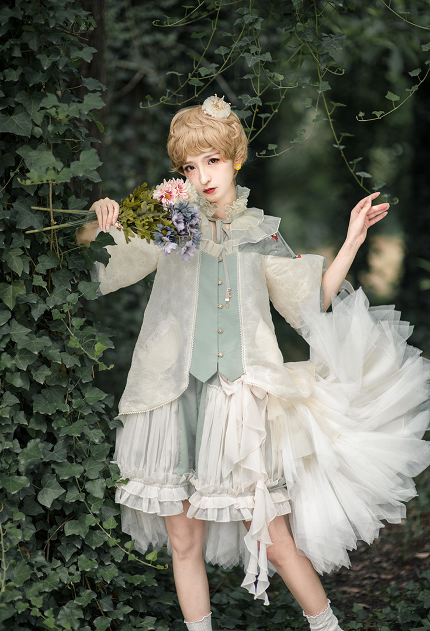 Berry Scent, Lolita Fashion Cute Casual 2-Way Shorts Puffy Short Pants &  Handmade Chic Bowknot Brooch*3colors