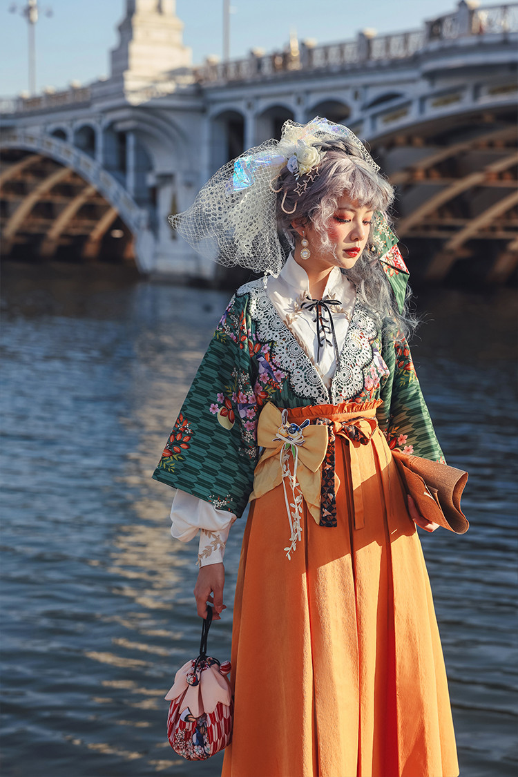 Tsukimi Sakuradori, Wa Lolita Fashion Retro Japanese Taisho Period
