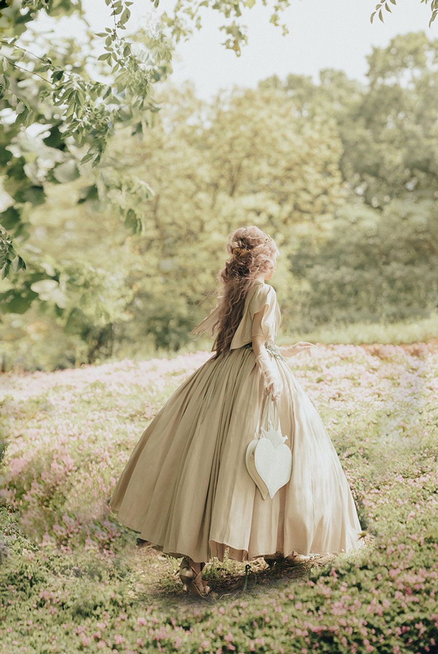 No. 17, Gothic Fashion Gathered Shoulder Flutter Sleeves No. 17, Gothic Fashion Gathered Shoulder Flutter Sleeves
