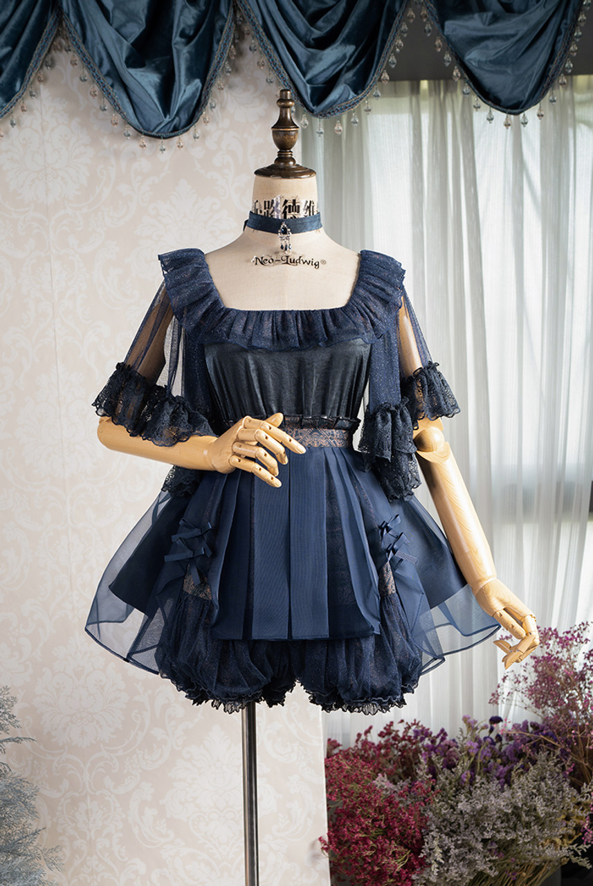 Berry Scent, Lolita Fashion Cute Casual 2-Way Shorts Puffy Short Pants &  Handmade Chic Bowknot Brooch*3colors