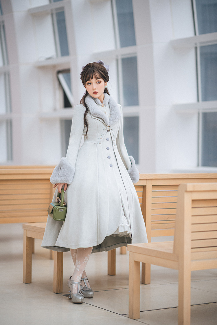 Belle Epoque, Gothic Lolita Elegant Embroidery Light Dress Coat