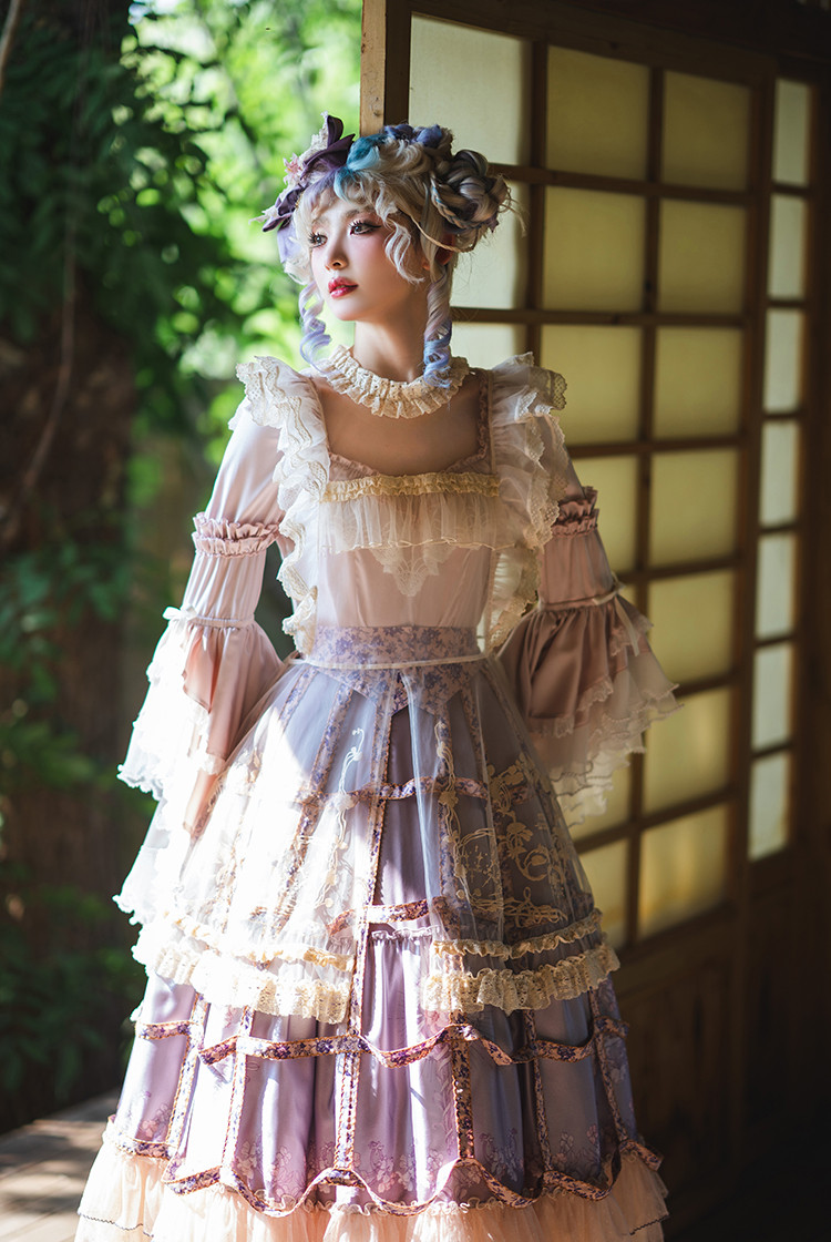 Lily & Primrose, Elegant Classic Lolita Fashion Flock Prints Apron