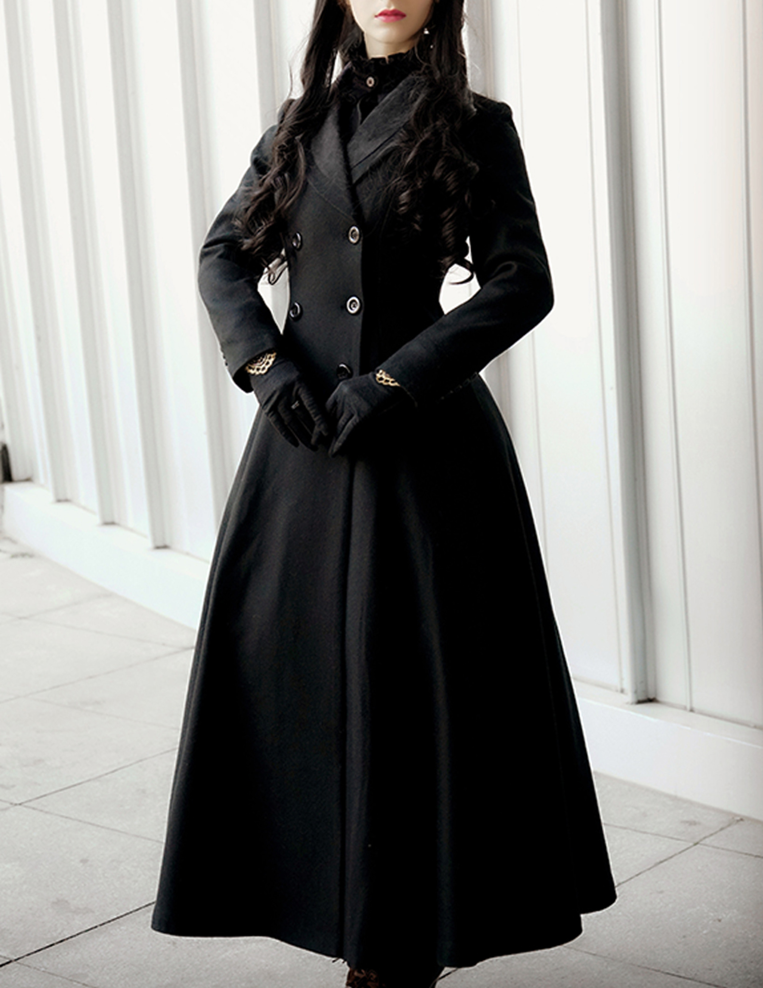 Elegant Gothic Aristocrat Classic Goth Long Velveteen Coat