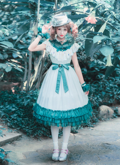 Model Show (White + Emerald Green Ver.)
(hat: P00652, petticoat: UN00026)