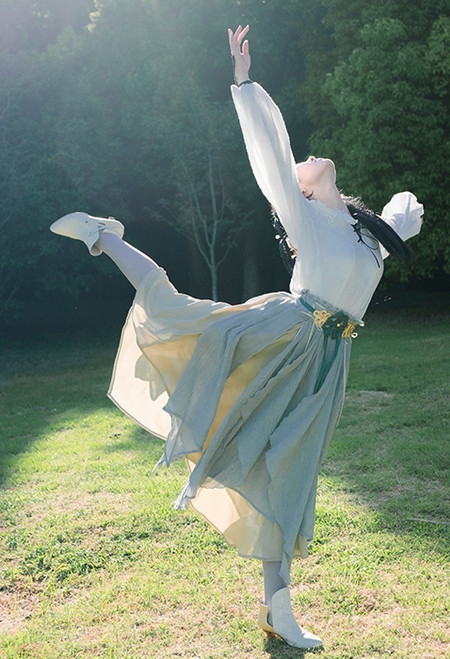 Model Show (Grey Mixed + Khaki Ver.)
(blouse: TP00179)