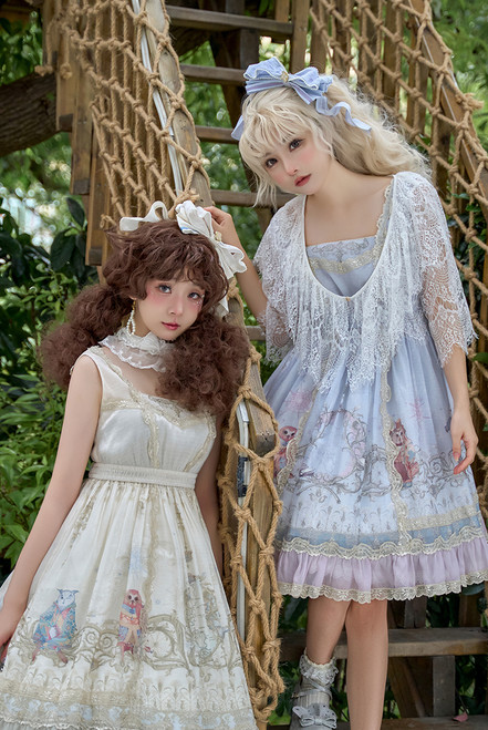 Model Show (Milky White & Lavender Mist Ver.)
(bolero top: CT00342, dress: DR00282N)
*other items in picture, NOT for sale.