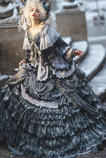 Women - Outfits - Page 1 - fanplusfriend