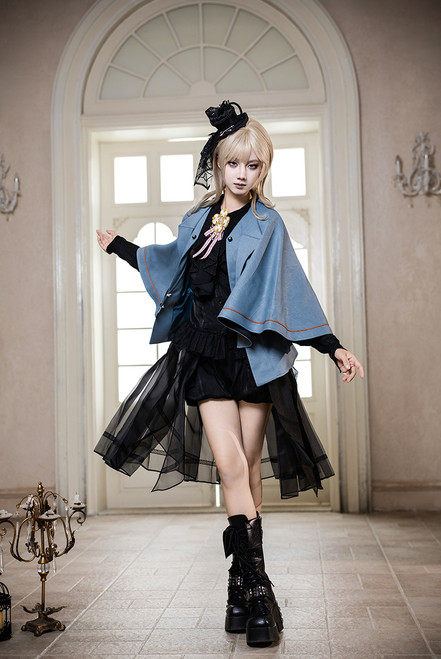 Model Show (Antique Blue Ver.)
(shirt: TP00221, shorts: SP00188N)
*other items in picture, NOT for sale.