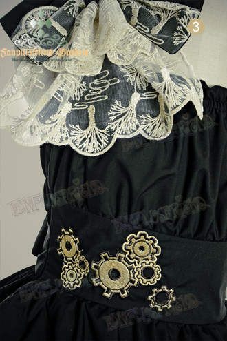 Steampunk Lolita: 
