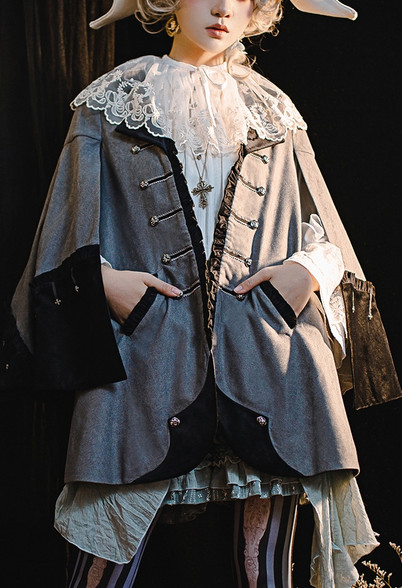 Under the Rose, Gothic Pirate Fashion Cool Stylish Cape Coat Oversize ...