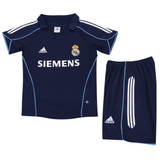Real Madrid 05/06 Kid's Away Retro Mini-Kit