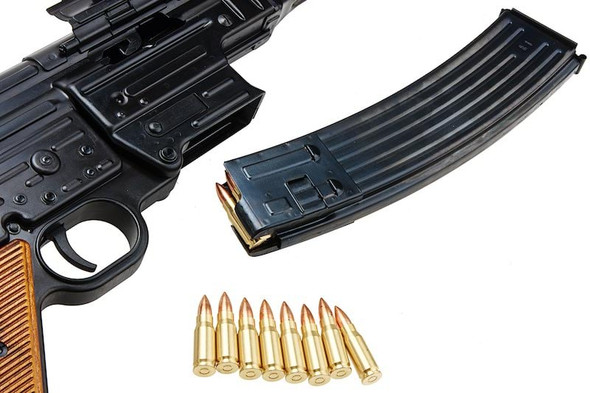 Shoei MP44 (Model Gun)