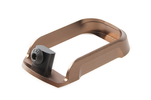 COWCOW Technology Aluminum CNC Tactical Magwell for Tokyo Marui Model 17 Gen4 GBB Pistol - FDE