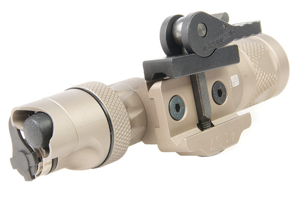 Blackcat Airsoft M323V Tactical Flashlight - Tan