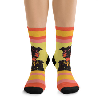 Leonardo da Vinci Vitruvian Man Yellow Orange art socks