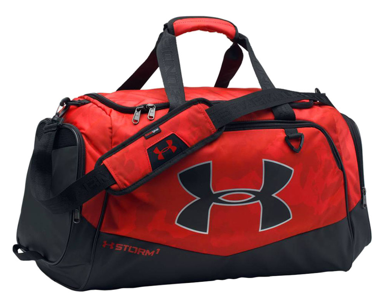 Amazon.com: Under Armour Unisex Contain Duo Duffle Bag, Black  (001)/Metallic Silver, Small : Sports & Outdoors