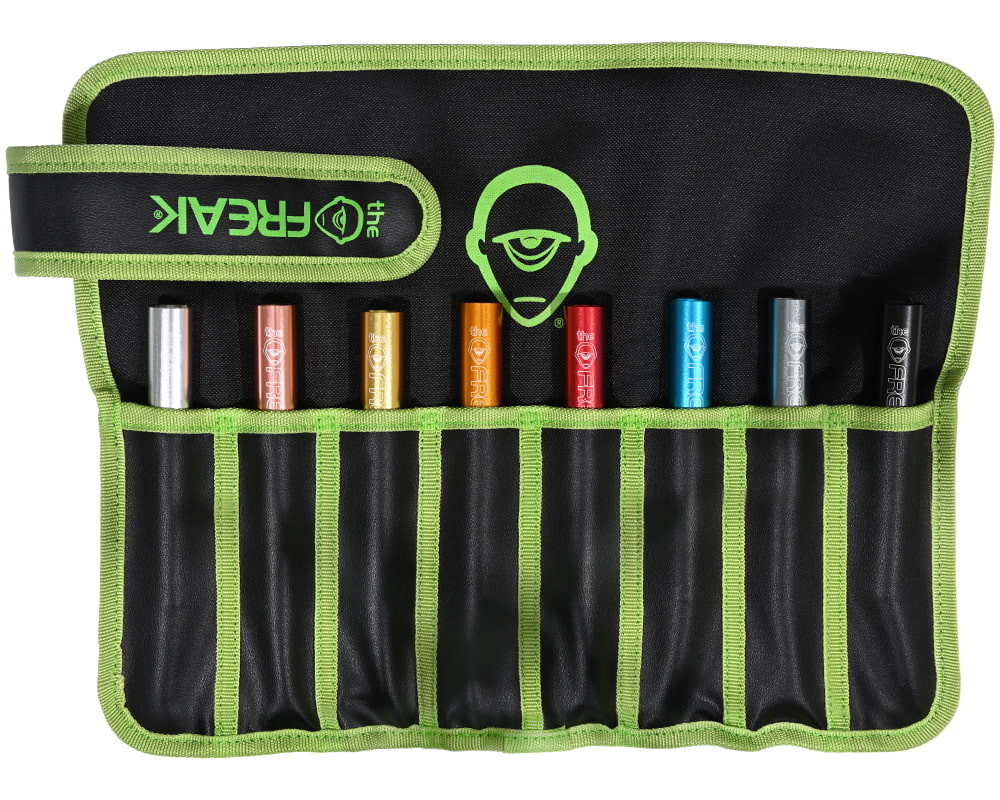 Barre Kit 8 Inserts Paintball Kit Paintball DLX The Freak Boremaster Avec étui Souple V1 - 8 Couleurs - Occasion Db Killer Arrow
