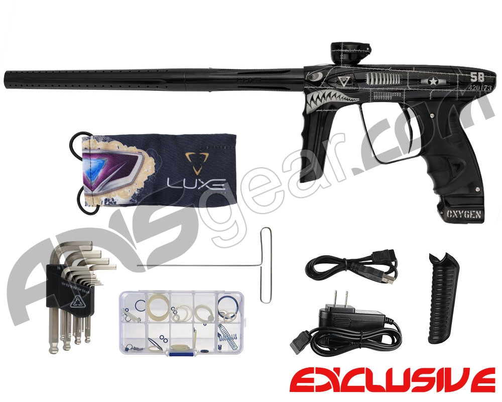 DLX Luxe Ice Paintball Gun - Laser Engraved Bombin Betty - Black