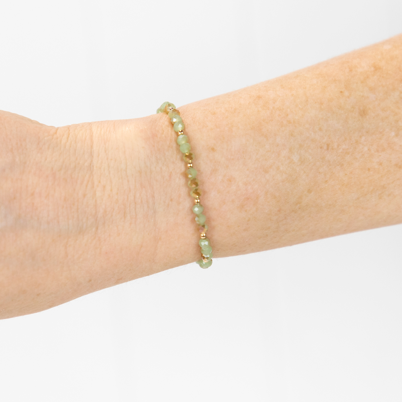 Bracelets Set x 7 - Gold Feature Bead