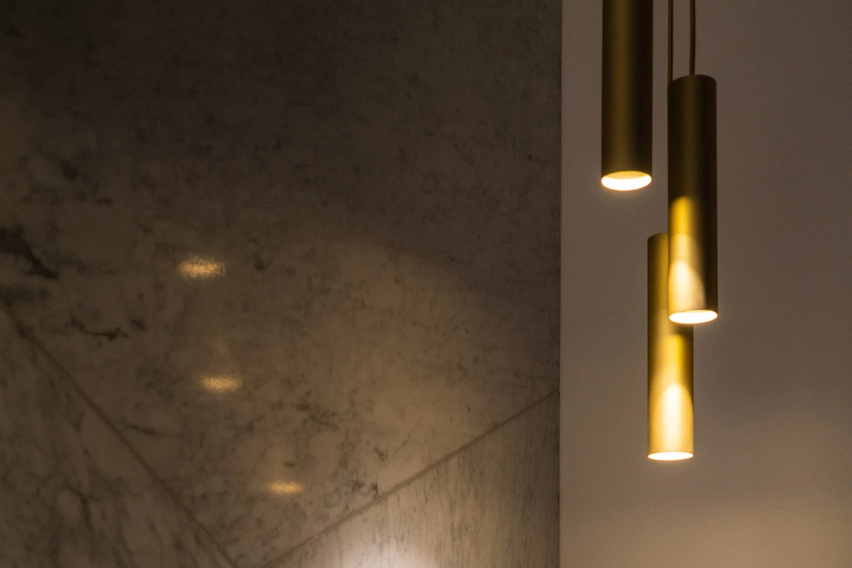Pendulum Slim RGBW Tree Gold