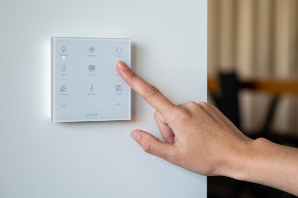 Touch Pure Flex Battery Air Signal White