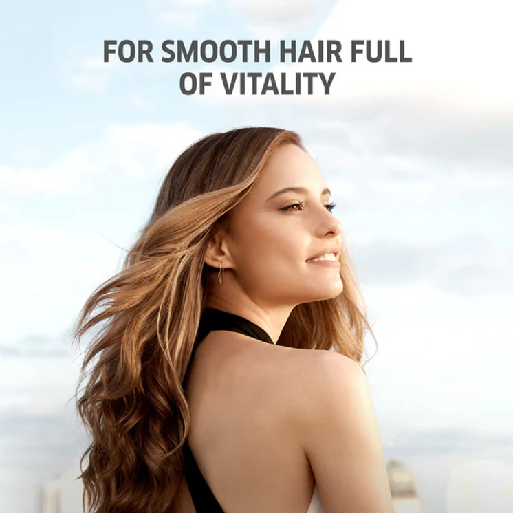 Wella Professionals INVIGO Nutri Enrich Deep Nourishing Anti-Static Spray 150ml