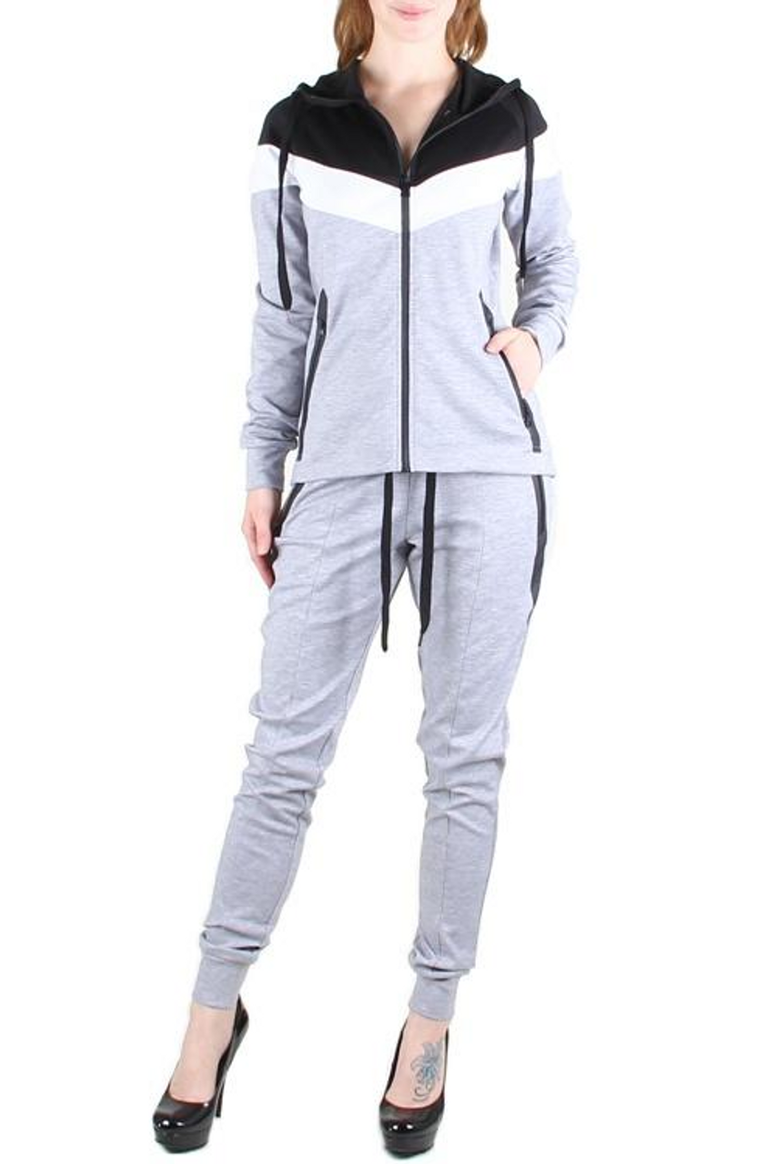 Just Chilling Gray V Style Sweatsuit Set | hiphopcloset