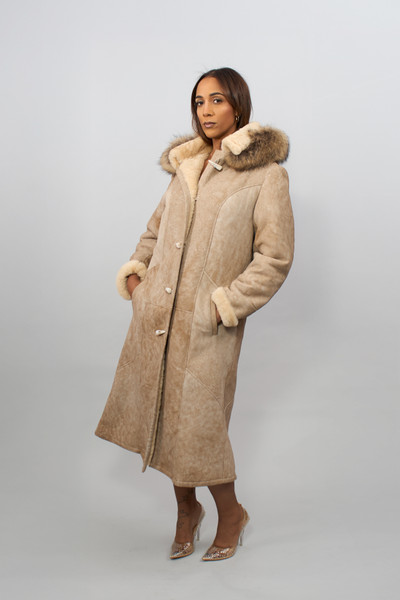 Long Ladies Hooded Sheepskin