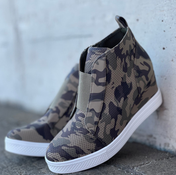 Ladies Ccocci Wedge Camo Sneakers