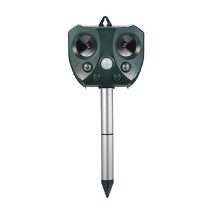 HOM3305 Solar Ultrasonic Animal Repellent