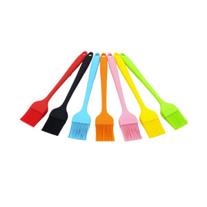 HOM3317 Integrated Silicone Oil Brush