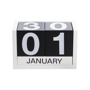 FPA1133 Classic Wooden Calendar