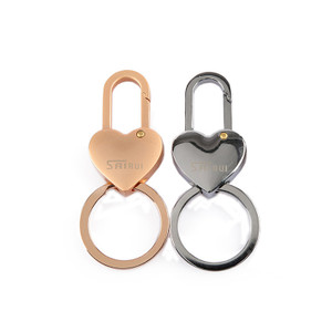 BWR1313 Heart Shaped Metal Keychain