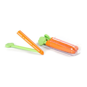 HOM2041 Practical Carrot Shape PP Sealing Chip Clip