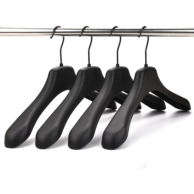 HOM6167SW Plastic Suit Hanger