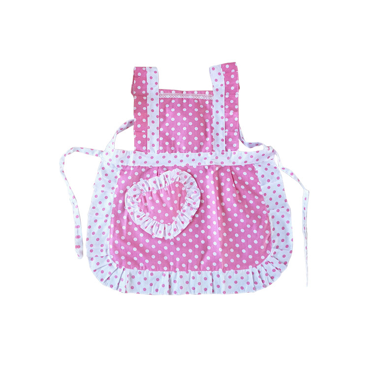 APA1123 Polka Apron with a Heart Pocket