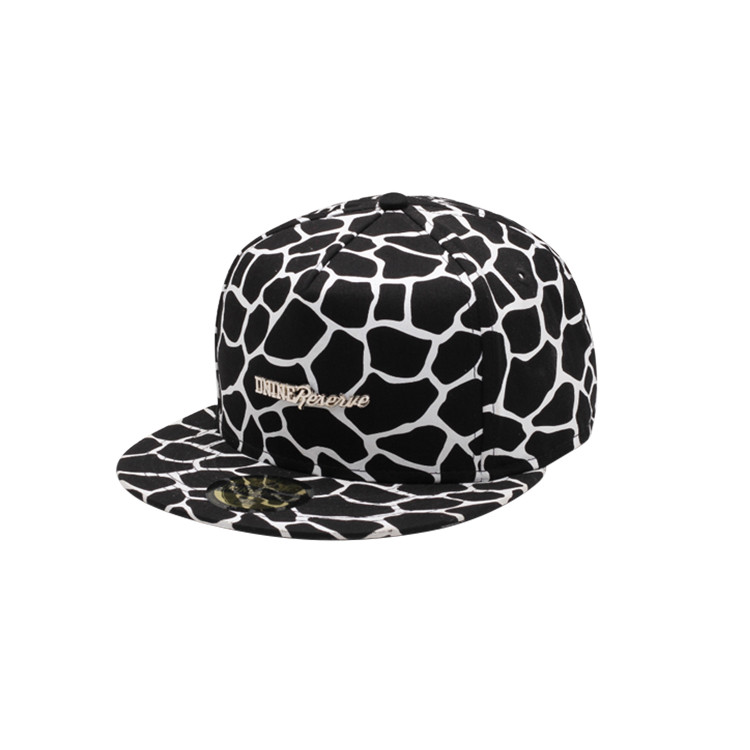 APH1260 Classic Black and White Patterned Flat Bill Cap