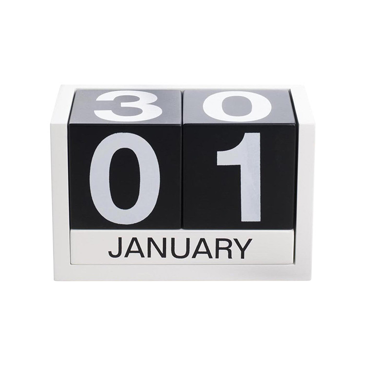 FPA1133 Classic Wooden Calendar