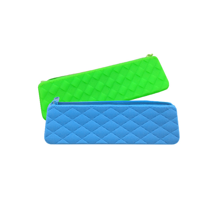 FPH1130Silicone Zip Pencil Pouch