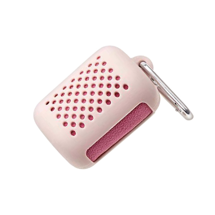 SUE1463 Cooling Towel in Silicone Case with Carabiner