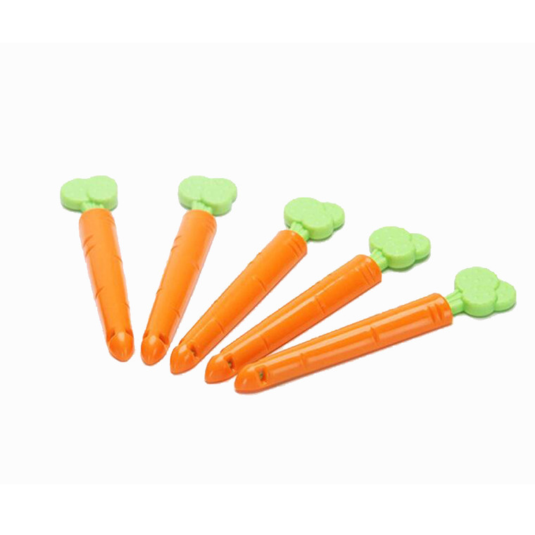 HOM2041 Practical Carrot Shape PP Sealing Chip Clip