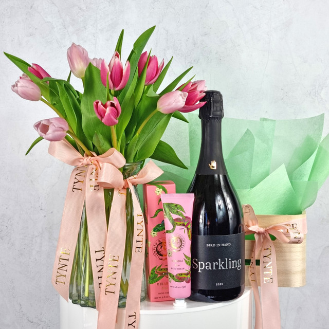 Sparkling Serenity Hamper