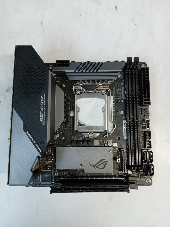 ASUS ROG Strix Z490-I Gaming Mini-ITX Motherboard