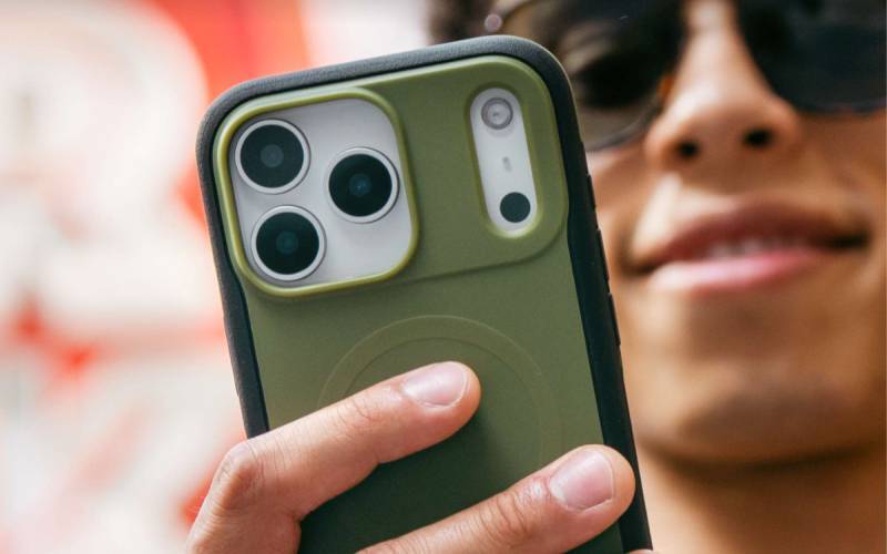 man holding a sedona snap stand iphone case